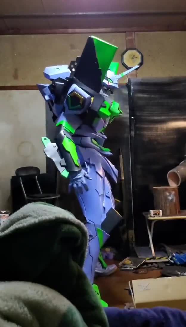 Unit-01 testing. .. I want to someone while wearing this suit
