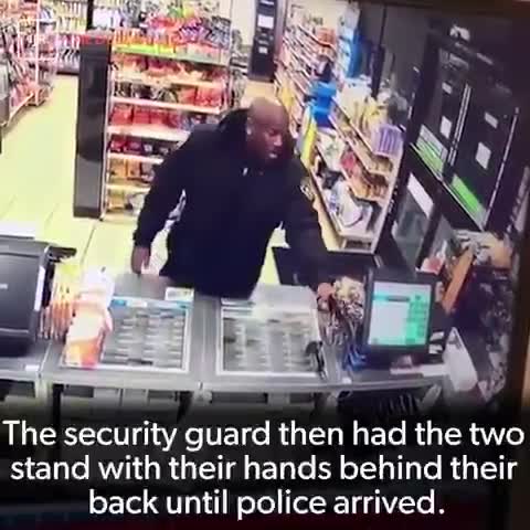 Two robbers, one security guard. .. &gt; come inside &gt; saw robbery &gt; shoot without a warning kek.