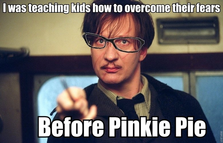 Hipster Lupin. Not exactly a perfect job of the glasses shop, but hey..