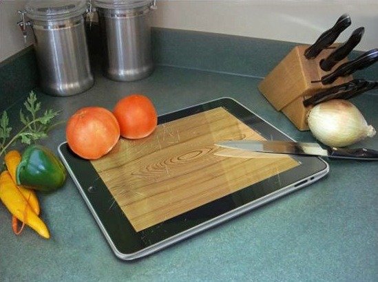 My Favorite App. You can even cut apples on it get it?.. Can you cut red apples on it?
