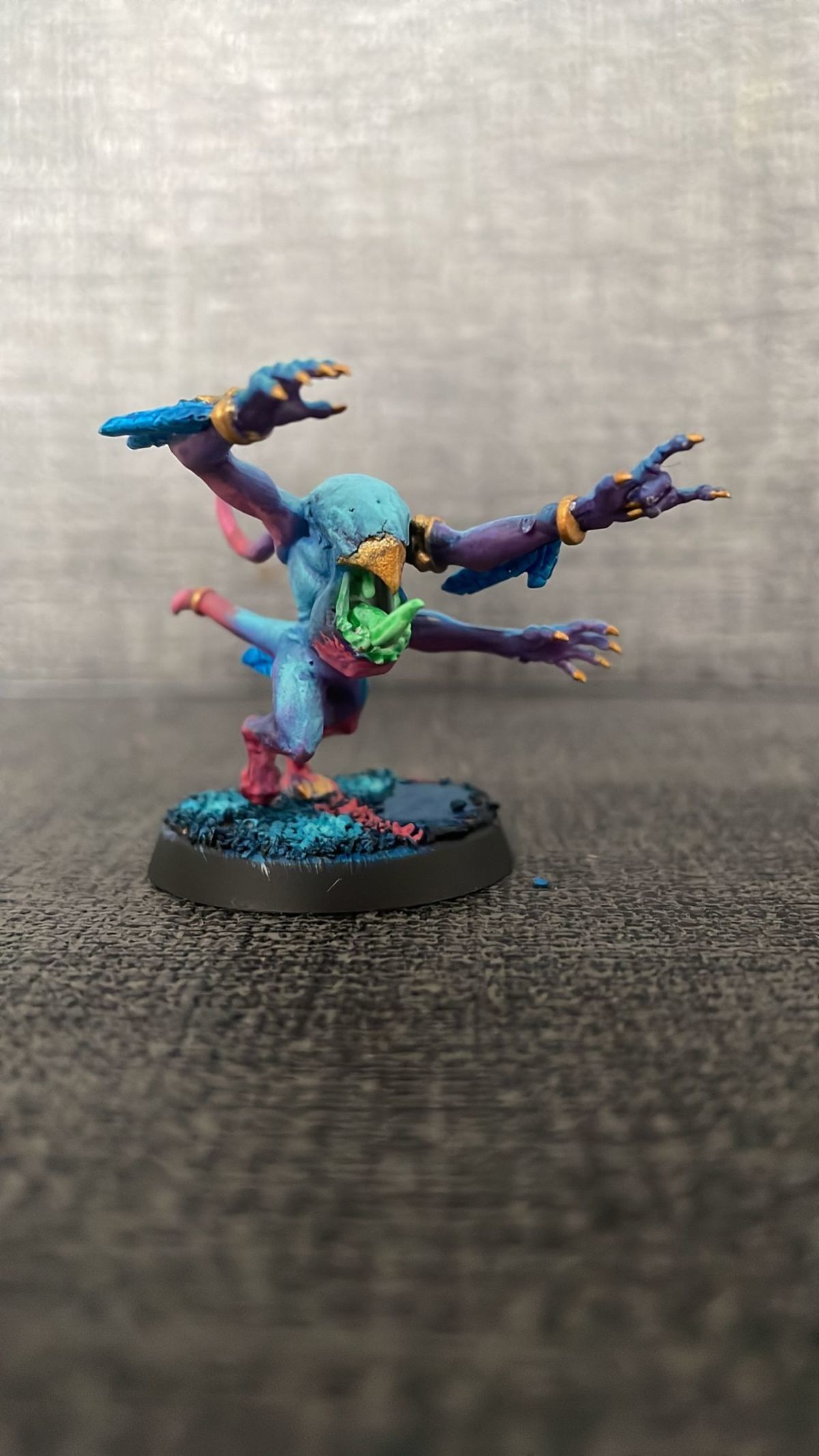 What you guys think of a new color scheme I'm thinking of. After trying alot of pretty radical schemes I think I may just resort to a very tzeentch looking them