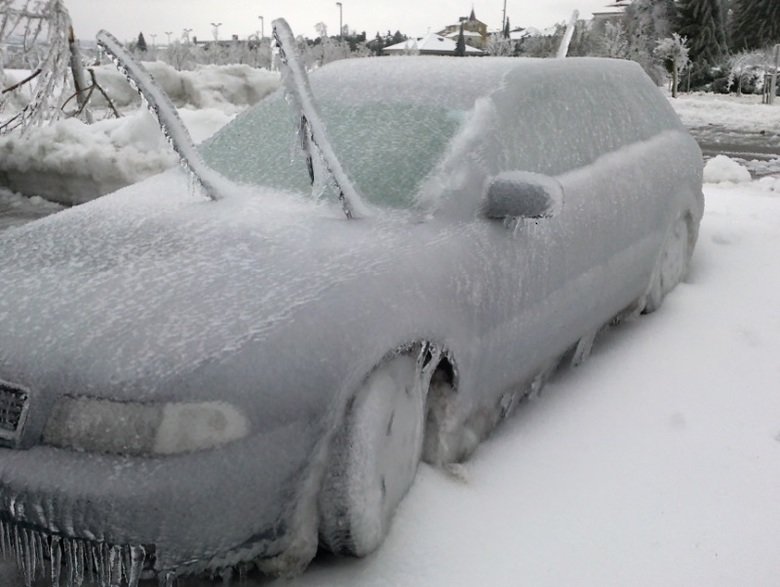 wipers vs freezing rain. .. How to deal with cold whether--- Step one- Boil a large pot of water Step two- Pour hot water on windows and then the rest of the car Step three- If ice is stil