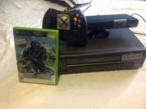 xbox one bundled. this is basically it i mean.. That's impossible, Halo isn't a sports game.