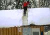 How to clear snow off a roof
