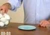 How to peel an egg